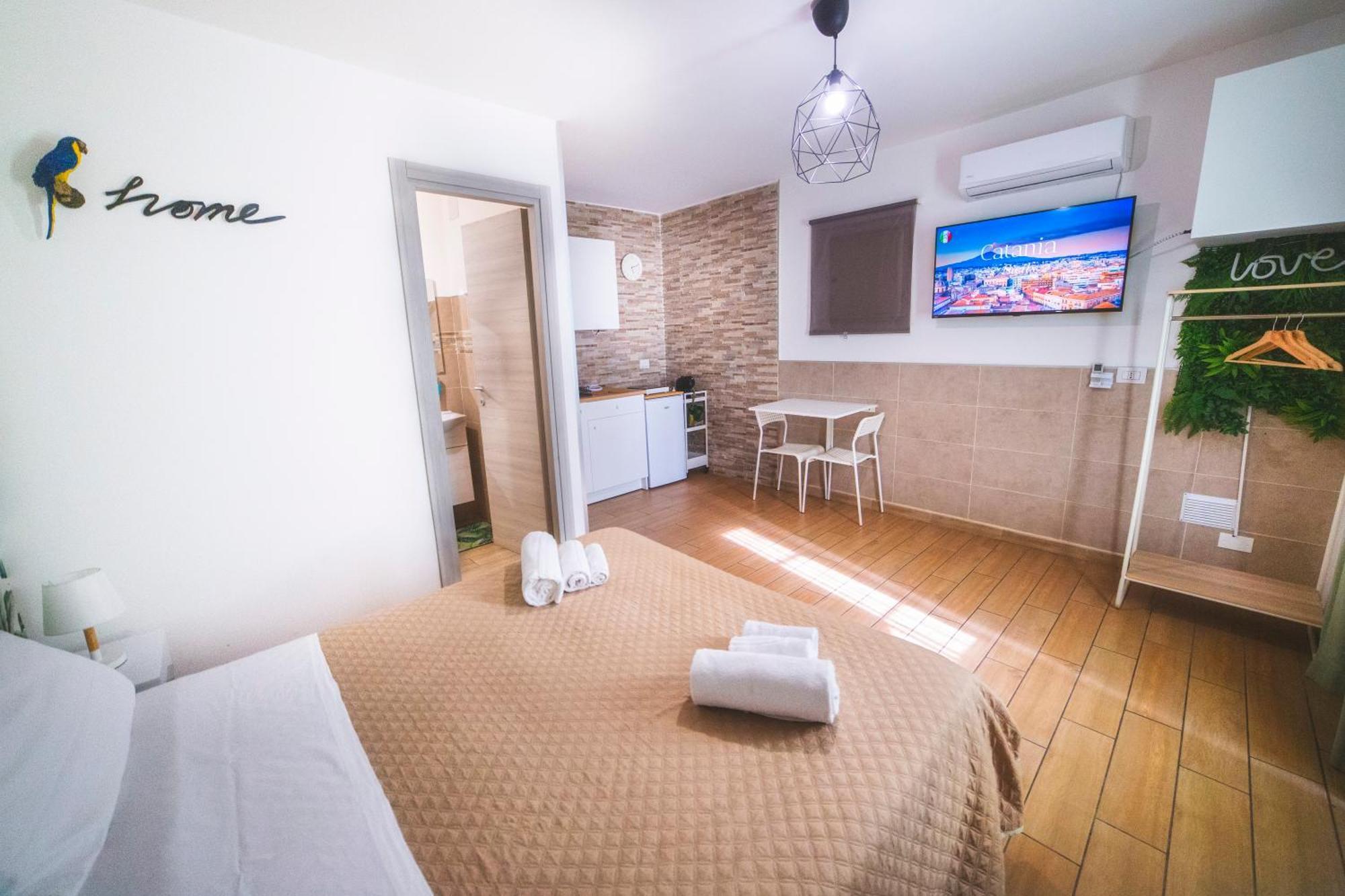 Home Caronda Catania Exterior photo